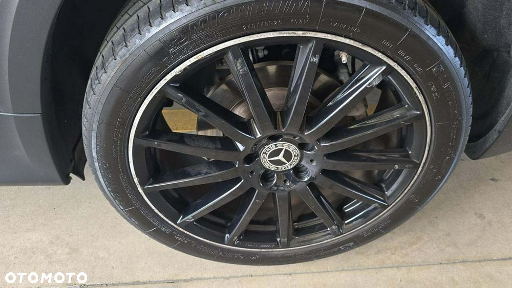 Mercedes-Benz GLB 250 4Matic 8G-DCT Edition AMG Line - 17
