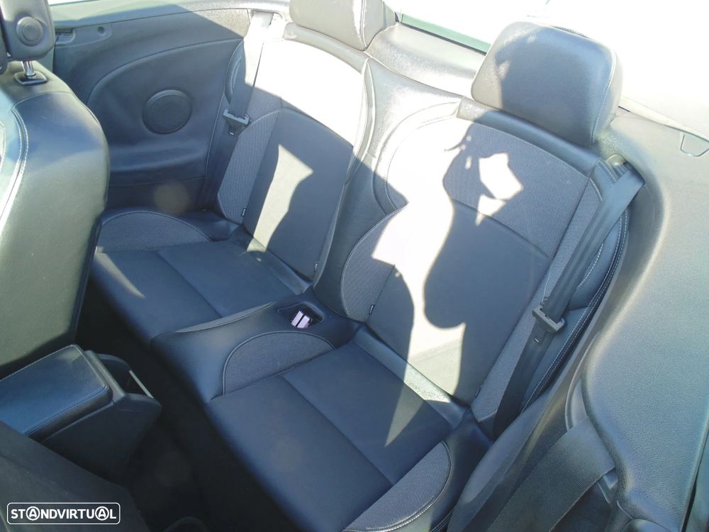 Renault Mégane CC 1.5 dCi Dynamique S - 32