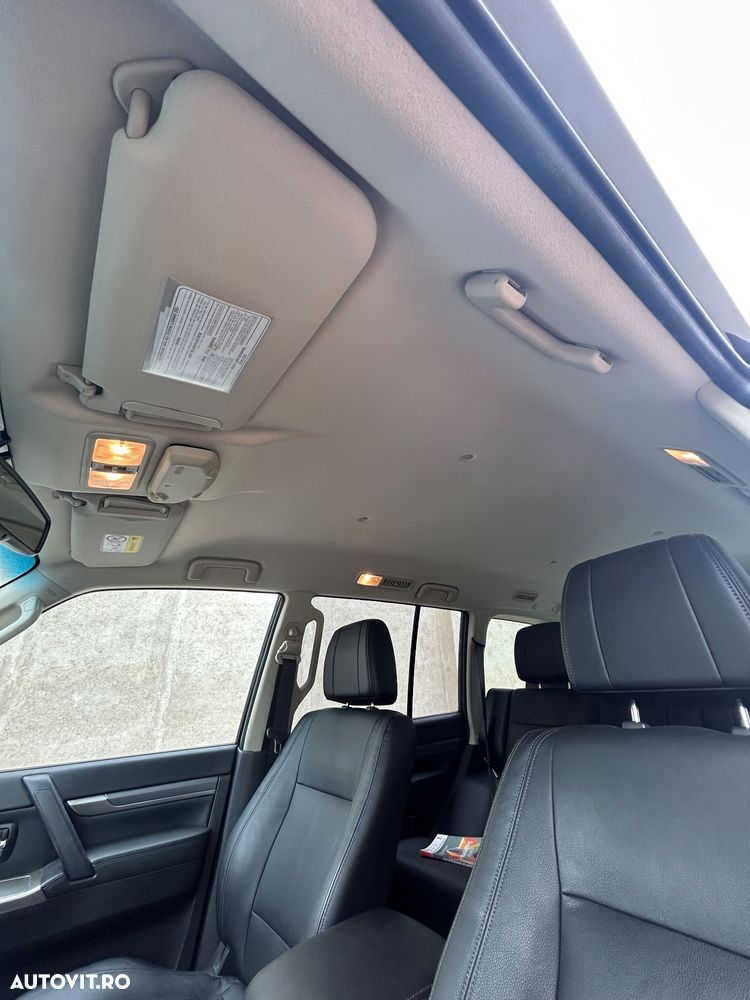 Mitsubishi Pajero 3.2 DI-D Instyle - 25