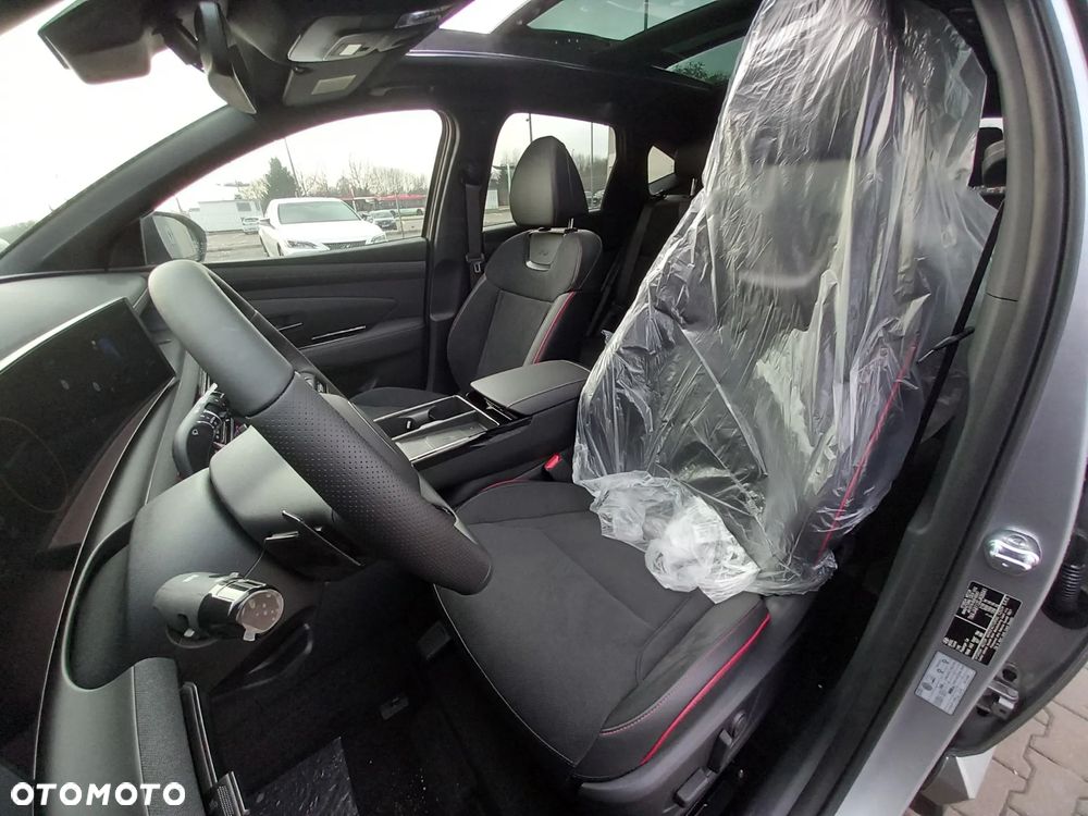 Hyundai Tucson 1.6 T-GDi HEV N-Line 2WD - 13