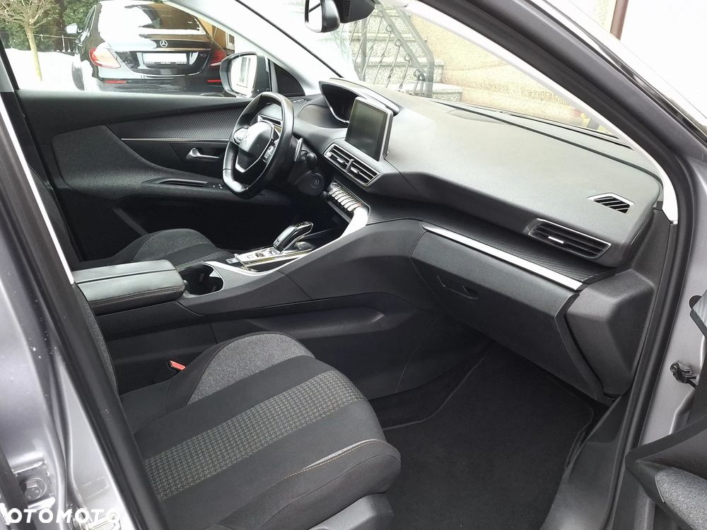 Peugeot 5008 BlueHDi 120 EAT6 Allure - 6