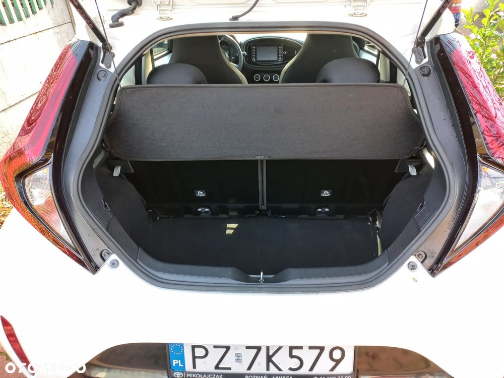 Toyota Aygo X 1.0 VVT-i Executive - 7