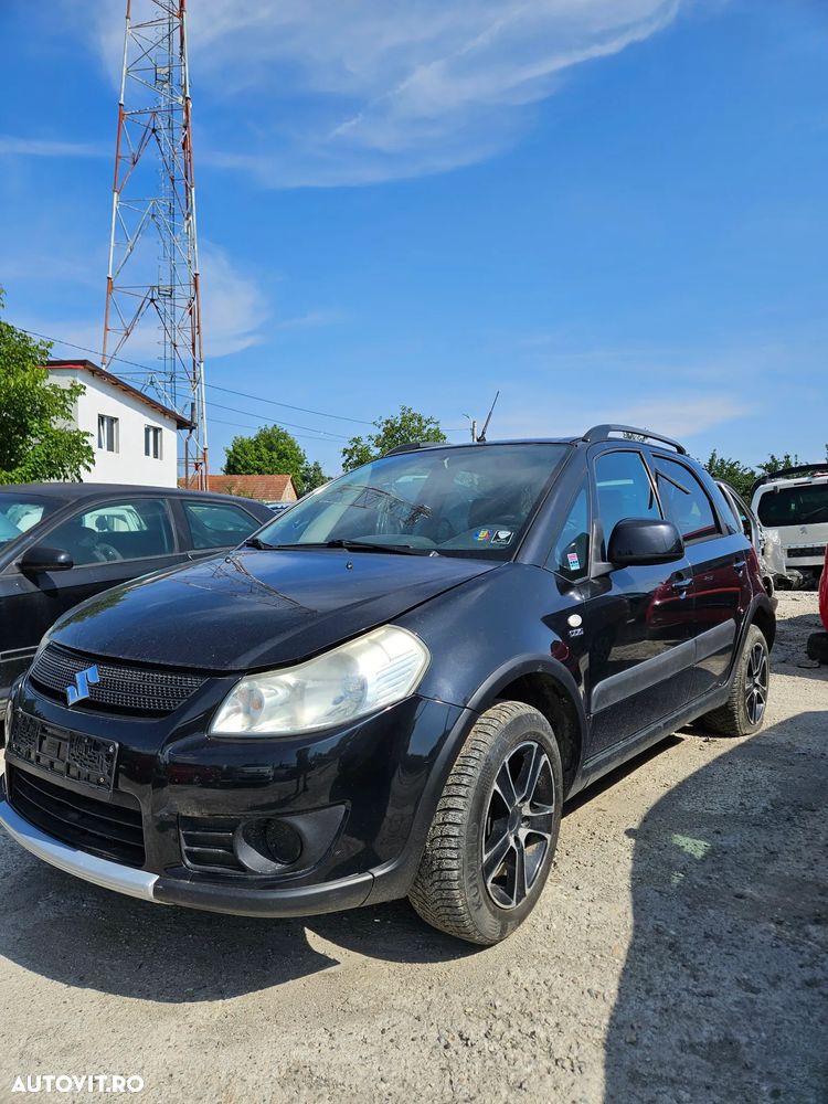 Dezmembrez suzuki sx4 - 5