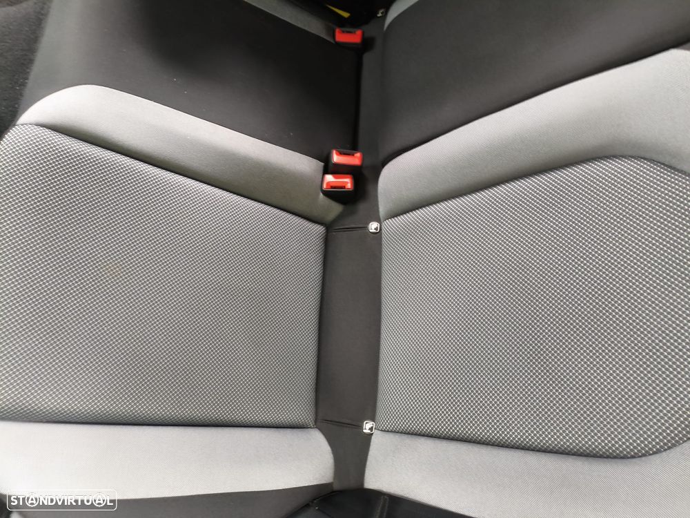 SEAT Ibiza 1.0 Reference - 34