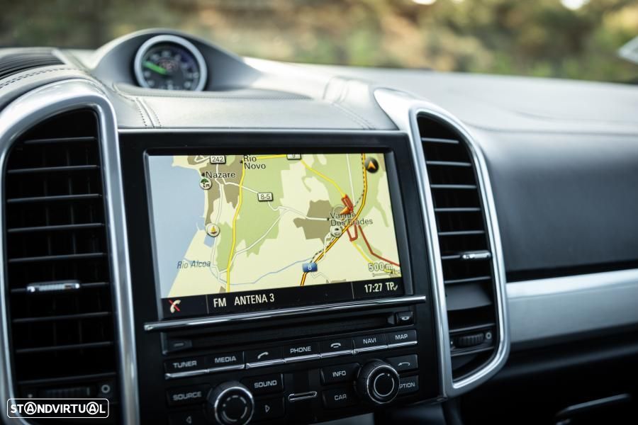 Porsche Cayenne S E-Hybrid - 45