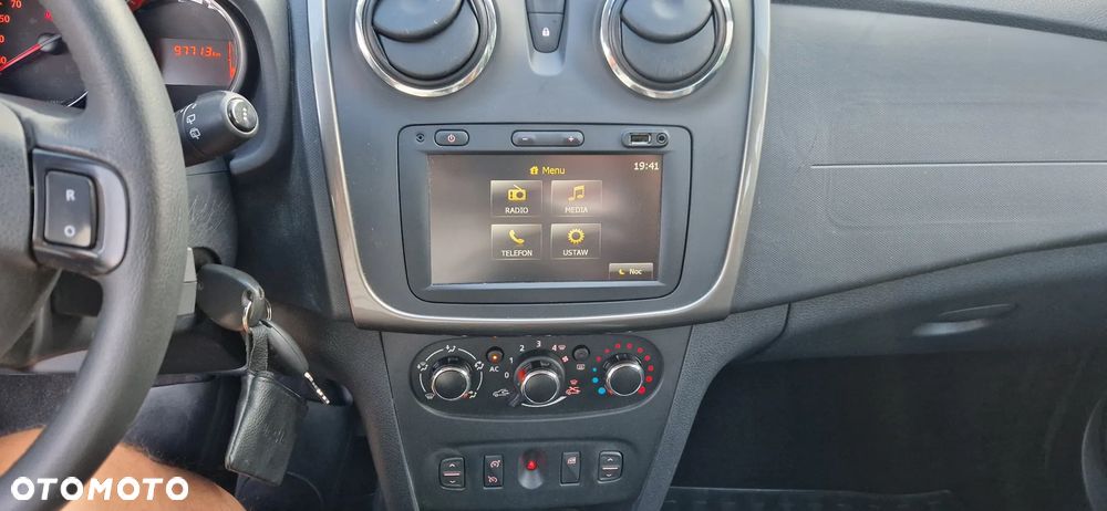Dacia Sandero TCe 90 Laureate - 16