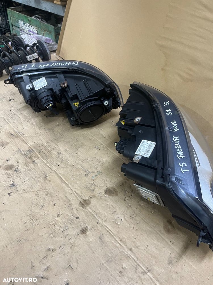 Faruri Bixenon led vw t5 2012 - 5