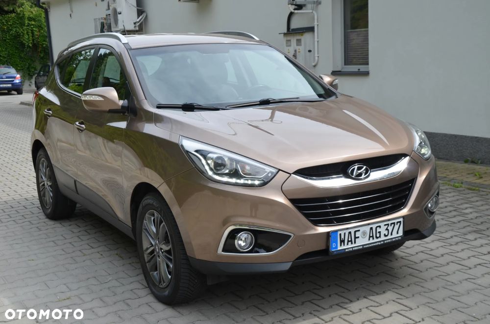 Hyundai ix35 2.0 CRDi 4WD Automatik Fifa World Cup Gold Edition - 7