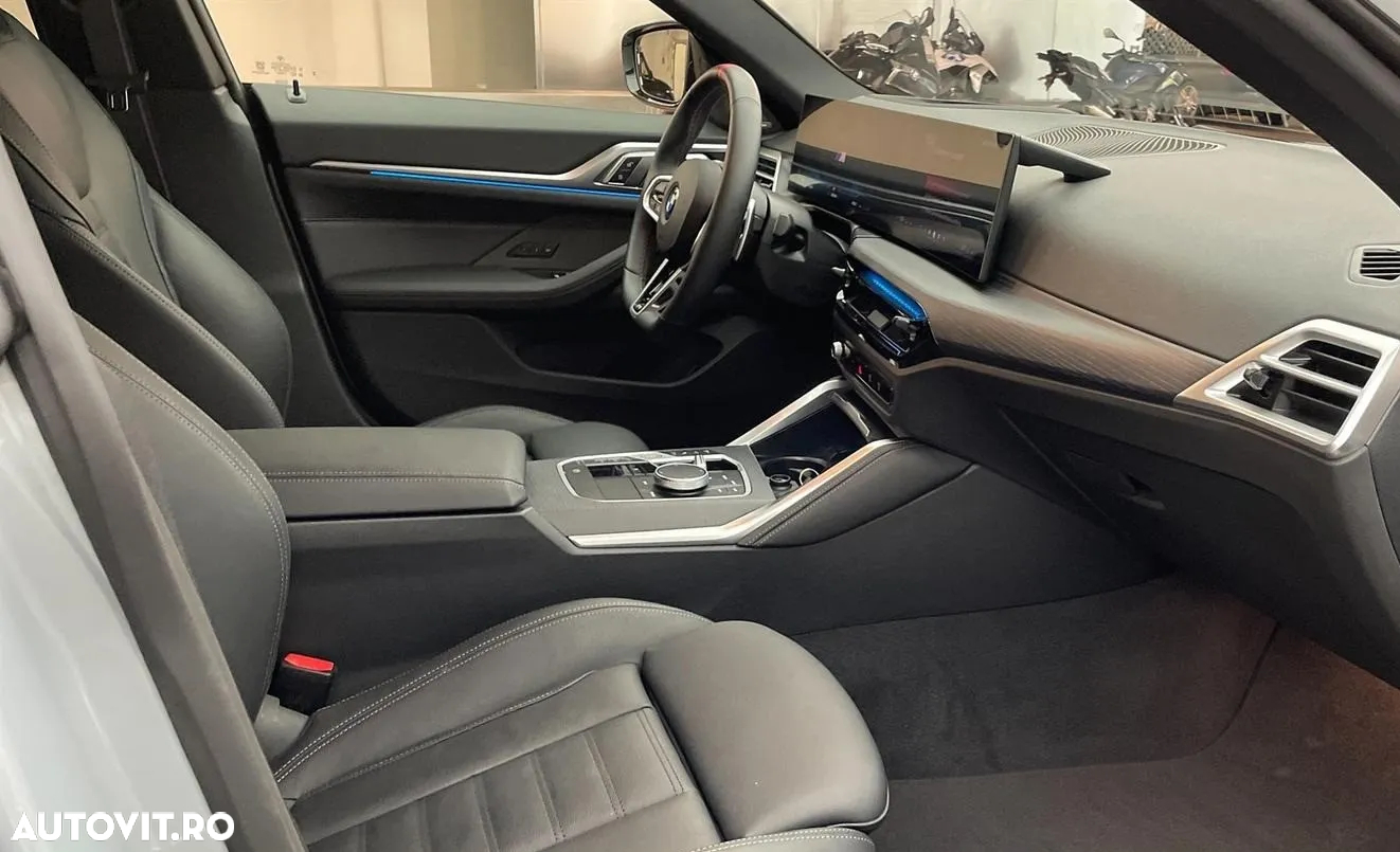 BMW M4 M440i xDrive AT MHEV - 14