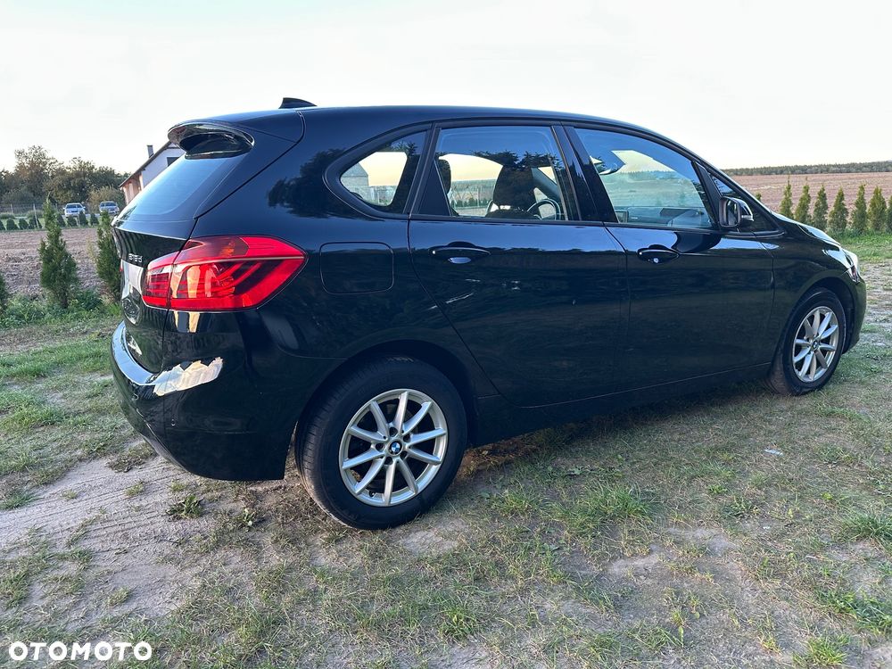 BMW Seria 2 216d Active Tourer Sport Line - 6
