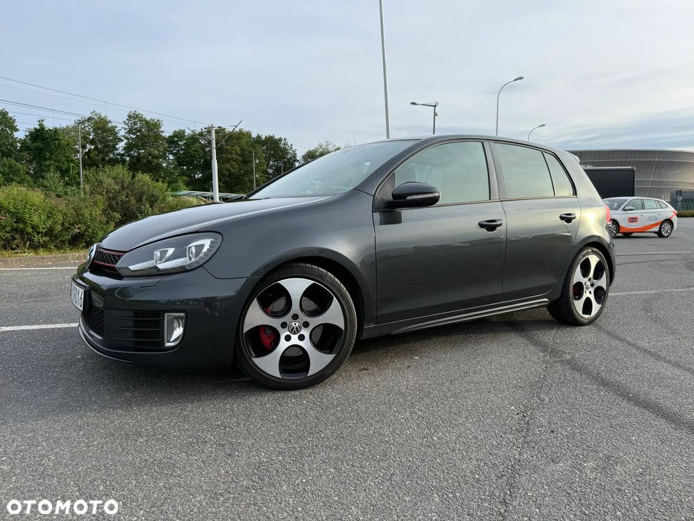 Volkswagen Golf - 7