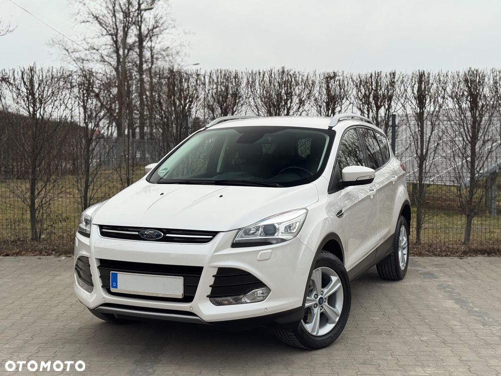 Ford Kuga 2.0 TDCi 4x4 Titanium - 4