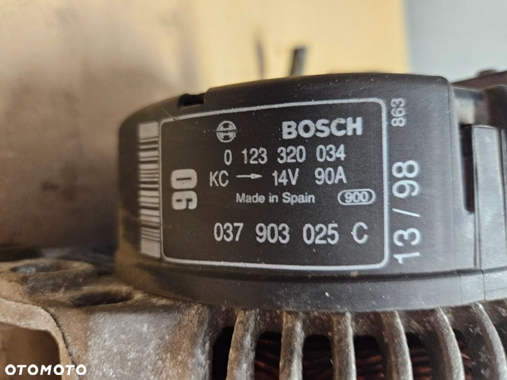 VW Golf IV Audi A3 Seat Leon  1.8 20V  T 1.8T alternator 037903025C 70A 037903025C 90A - 2