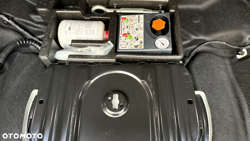 Volvo V90 Cross Country B4 D AWD Plus - 34