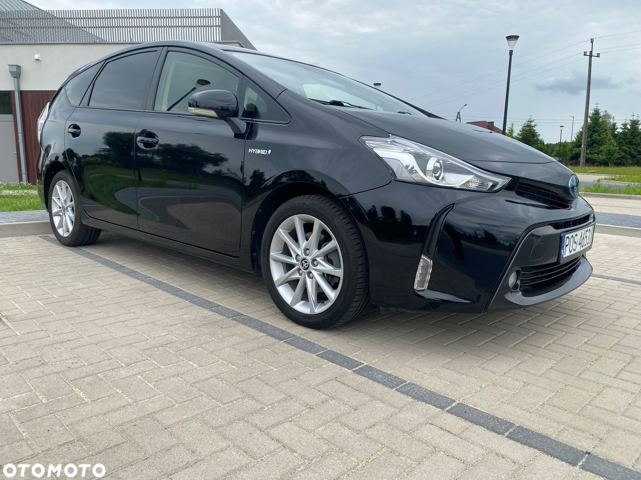 Toyota Prius+ (Hybrid) - 24