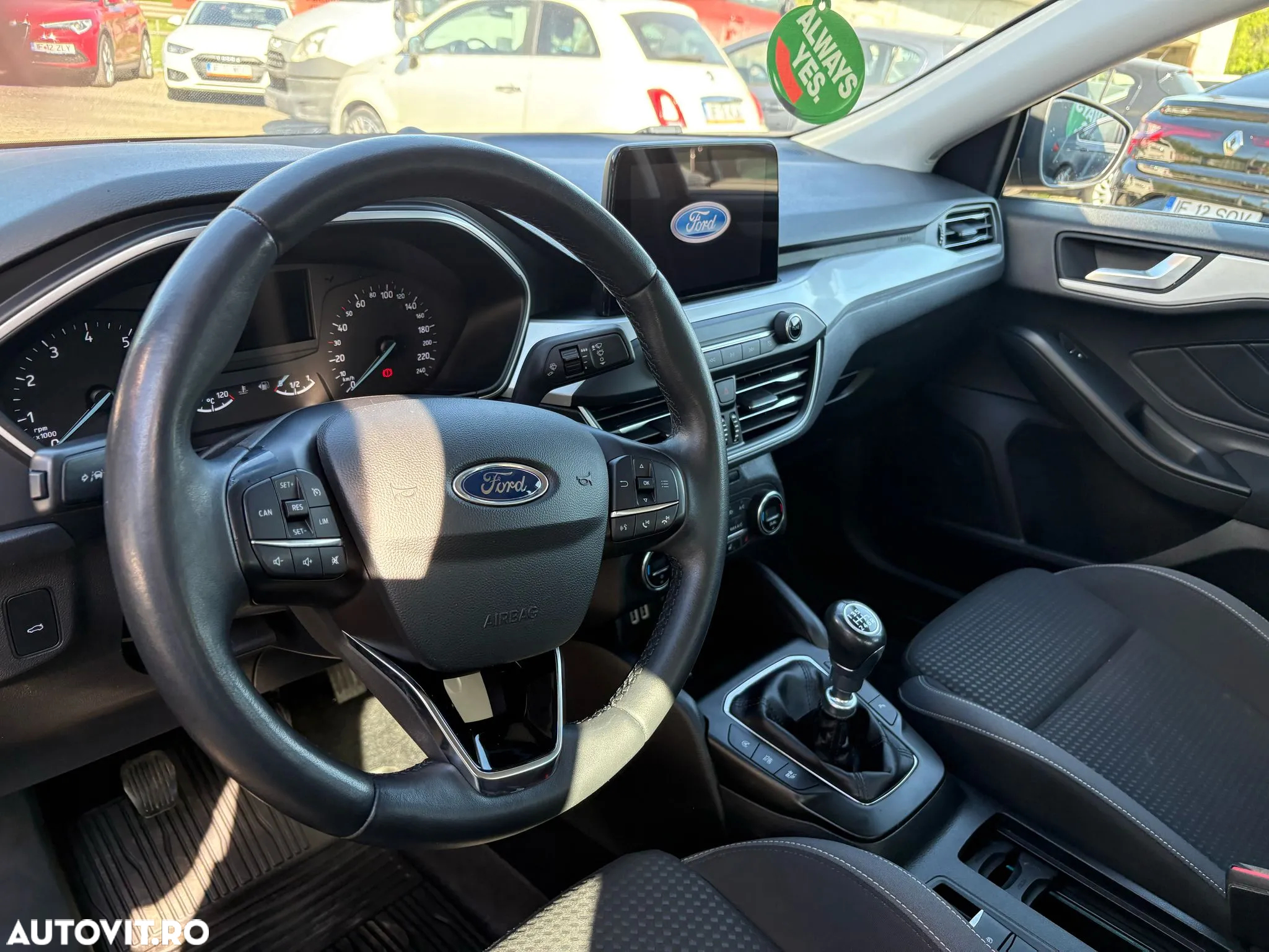 Ford Focus 1.0 EcoBoost Active - 5