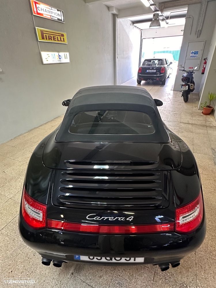 Porsche 911 (997) Carrera 4 Cabriolet PDK - 11