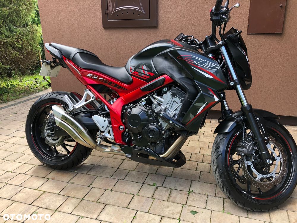 Honda CB - 1