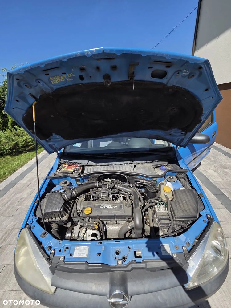 Opel Corsa - 10