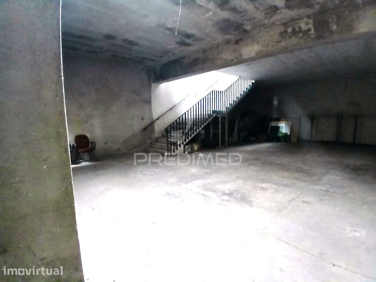 Espaço Comercial com 800m2 - Rotunda da Areosa - Gondomar - Grande imagem: 4/8
