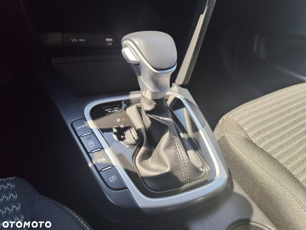 Kia Ceed - 18