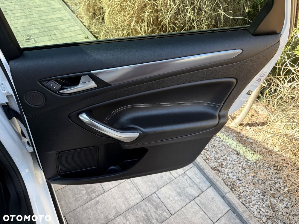 Ford Mondeo 2.0 TDCi Titanium - 26