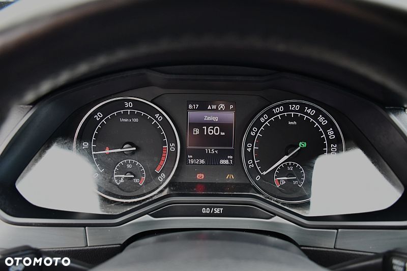 Skoda Superb 1.6 TDI DSG Style - 36
