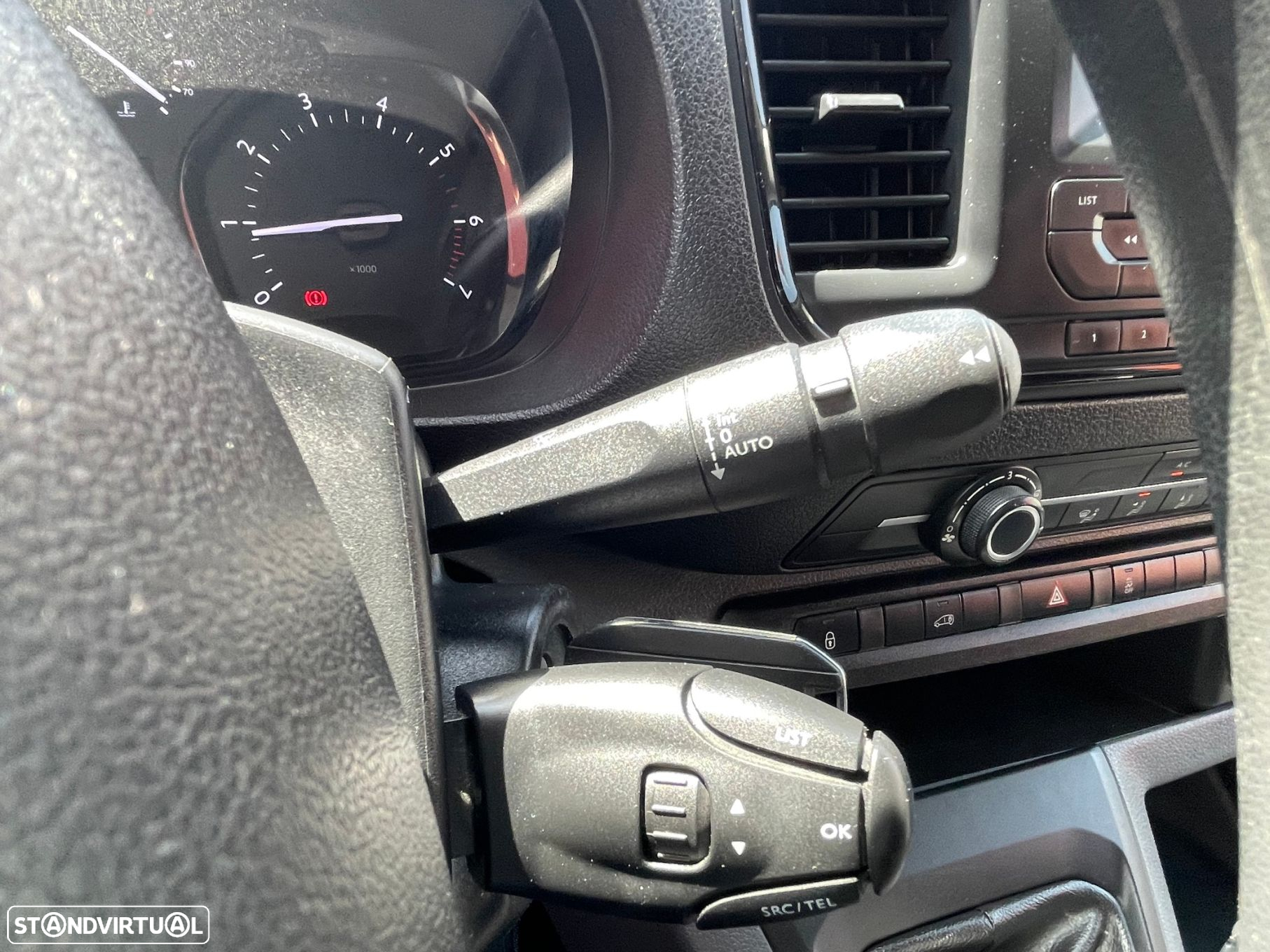 Citroën Jumpy 1.6 BlueHDi M - 21