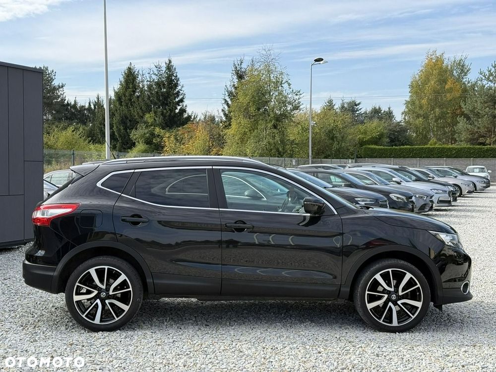 Nissan Qashqai 1.6 DIG-T Tekna - 16