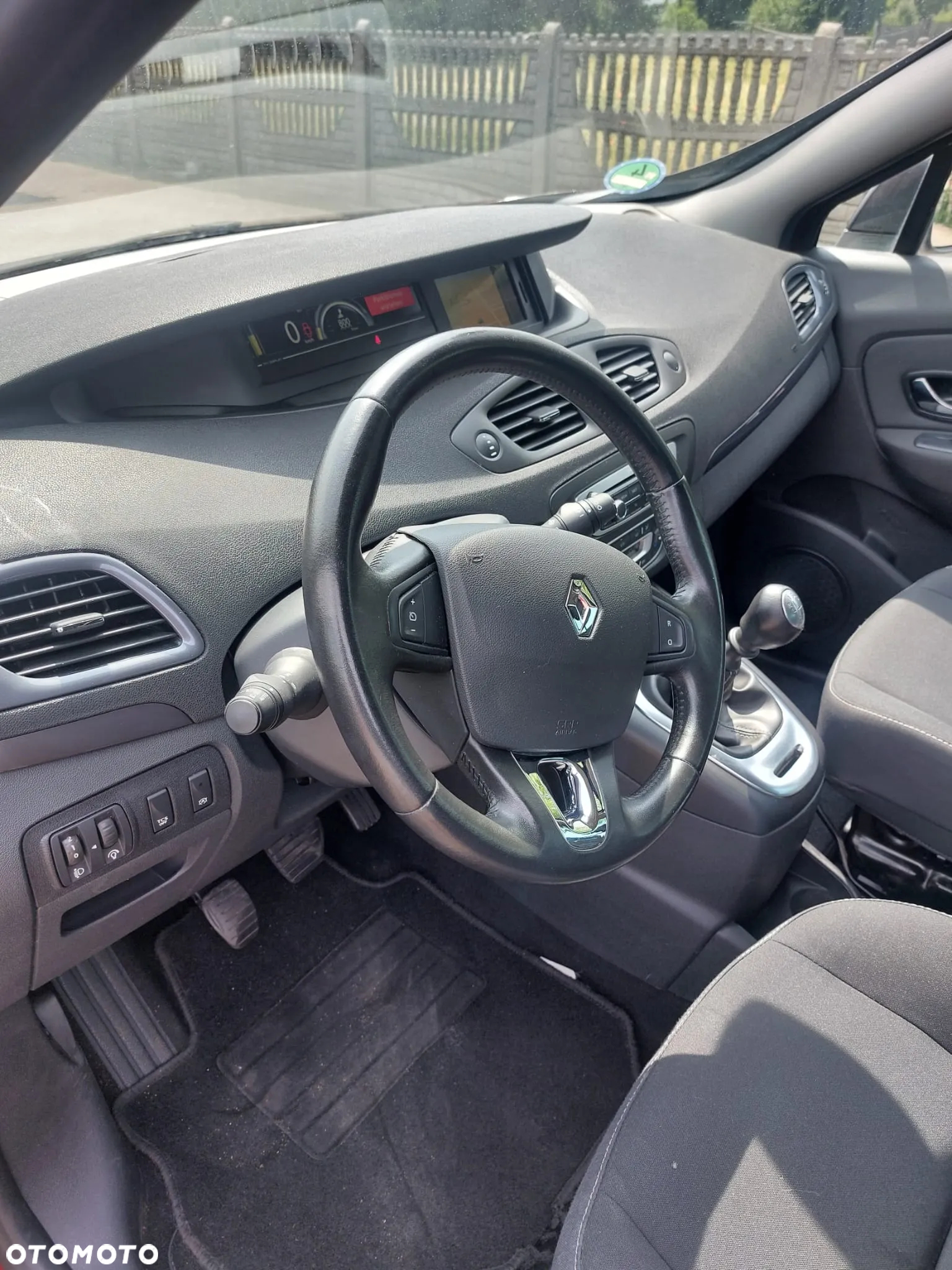 Renault Scenic ENERGY TCe 130 S&S LIMITED - 10