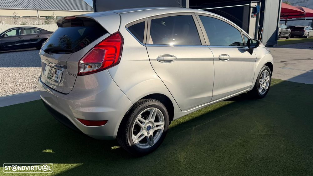 Ford Fiesta 1.0 Ti-VCT Titanium - 6
