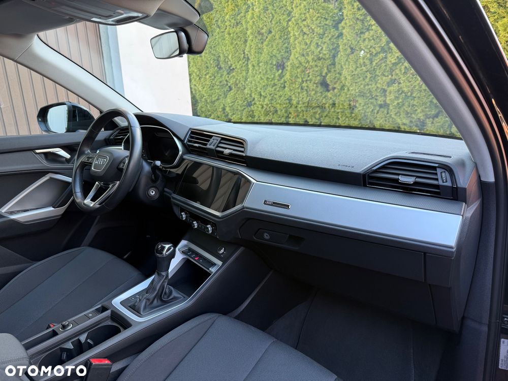 Audi Q3 35 TFSI mHEV Advanced S tronic - 12