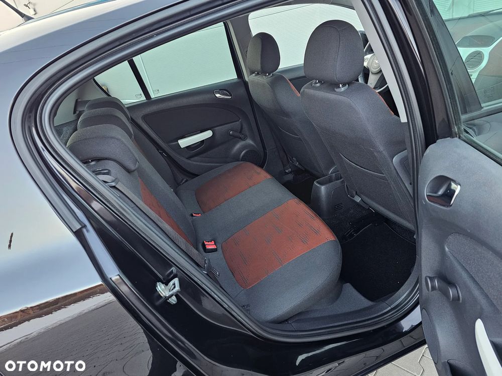 Opel Corsa 1.4 16V Satellite - 8