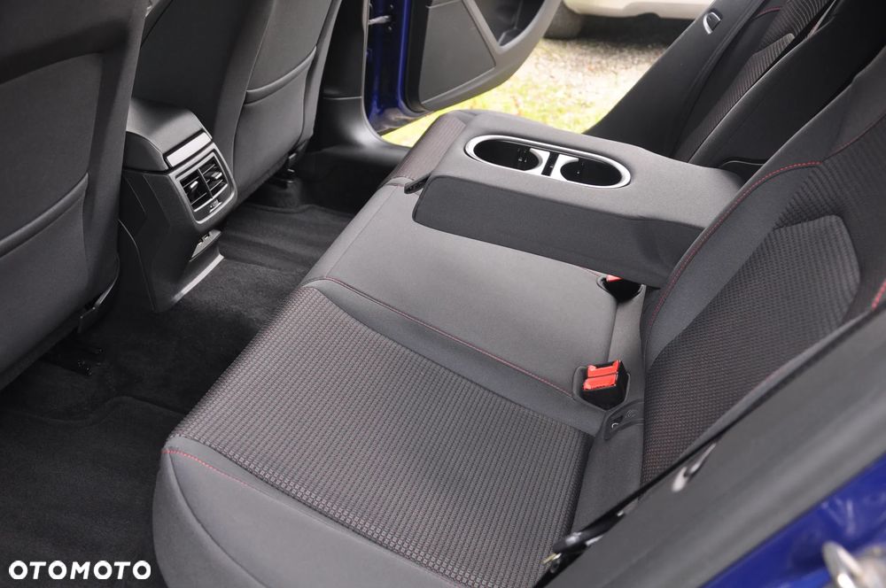 Seat Leon Sportstourer 1.5 eTSI ACT OPF DSG FR - 18