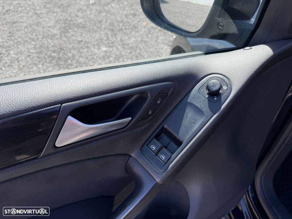 VW Golf 1.4 TSi Confortline - 32