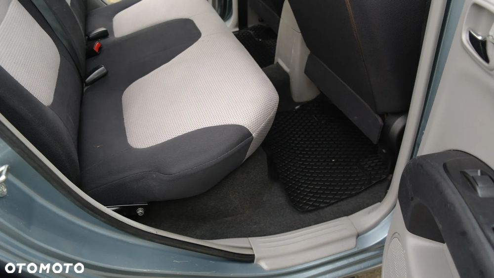 Mitsubishi L200 2.5 DID Invite AC - 26