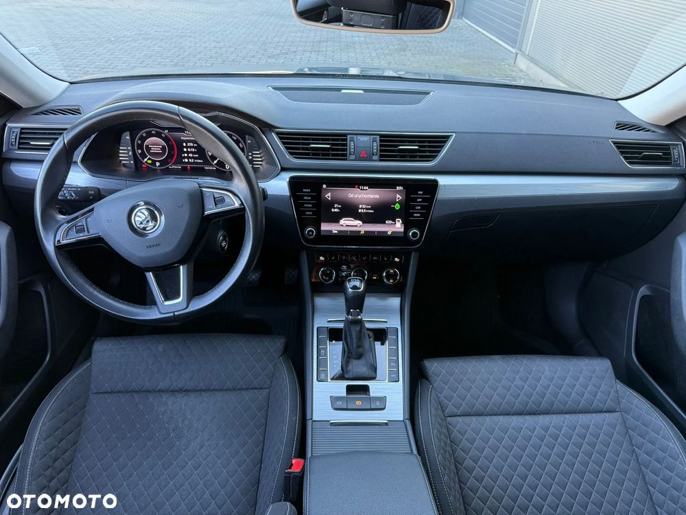 Skoda Superb 2.0 TDI Ambition DSG - 13