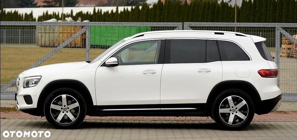 Mercedes-Benz GLB 200 d 8G-DCT Progressive - 16