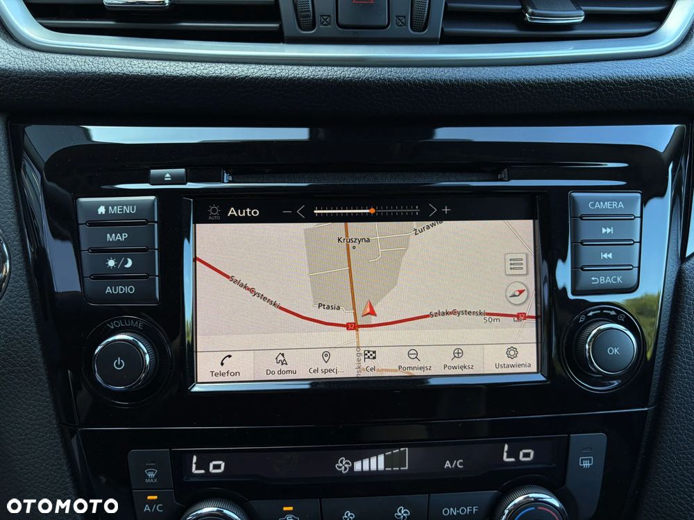 Nissan Qashqai 1.3 DIG-T N-Connecta - 27