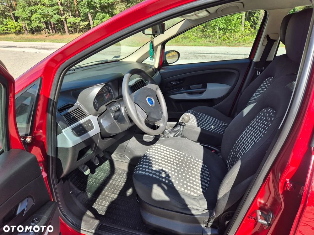 Fiat Grande Punto 1.4 8V Emotion - 8