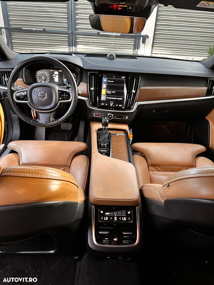 Volvo S90 D5 AWD Geartronic Inscription - 8