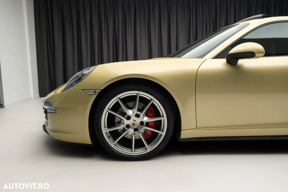 Porsche 911 Carrera 4S PDK - 12
