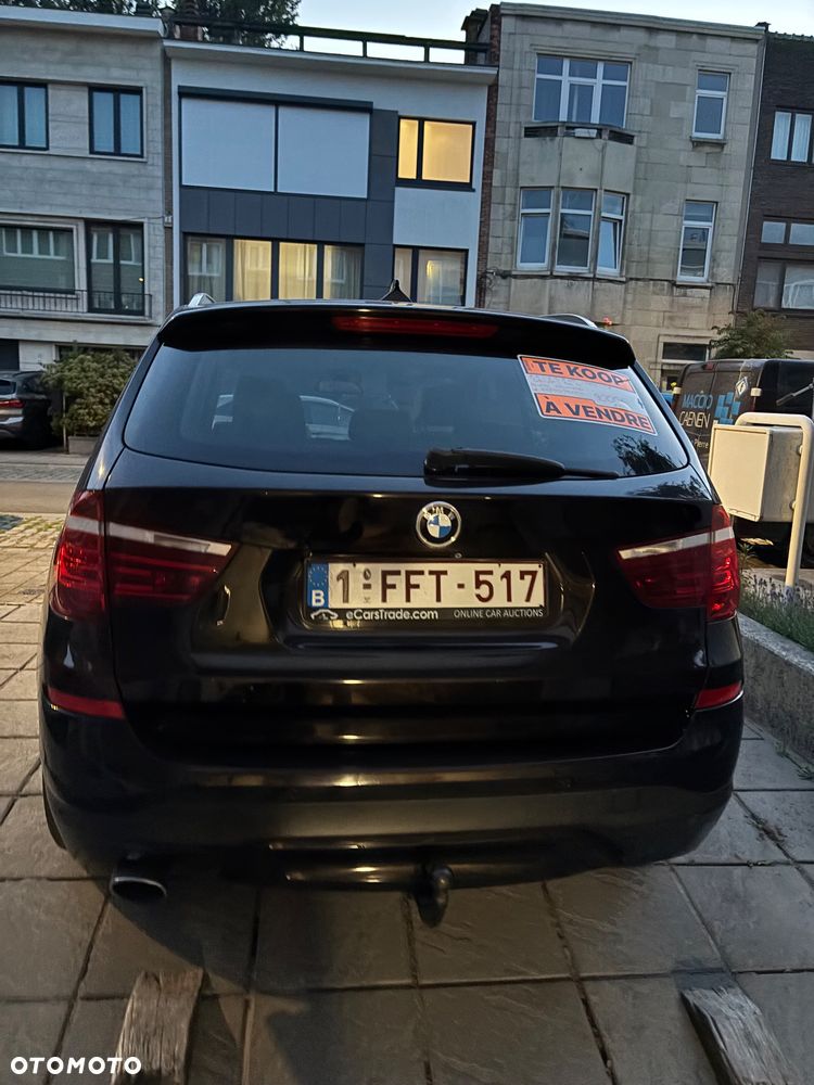 BMW X3 sDrive18d - 9