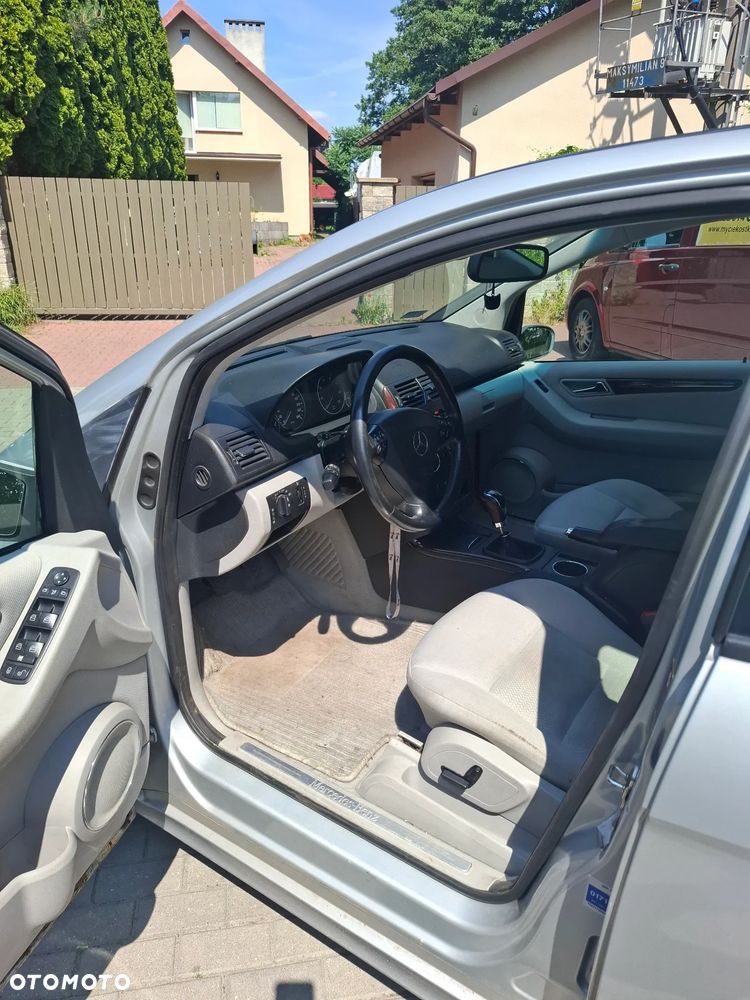 Mercedes-Benz Klasa A 150 Elegance Edition 10 - 7