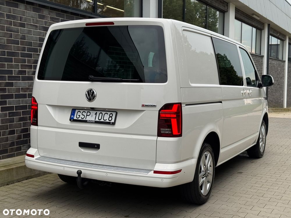 Volkswagen Transporter - 11