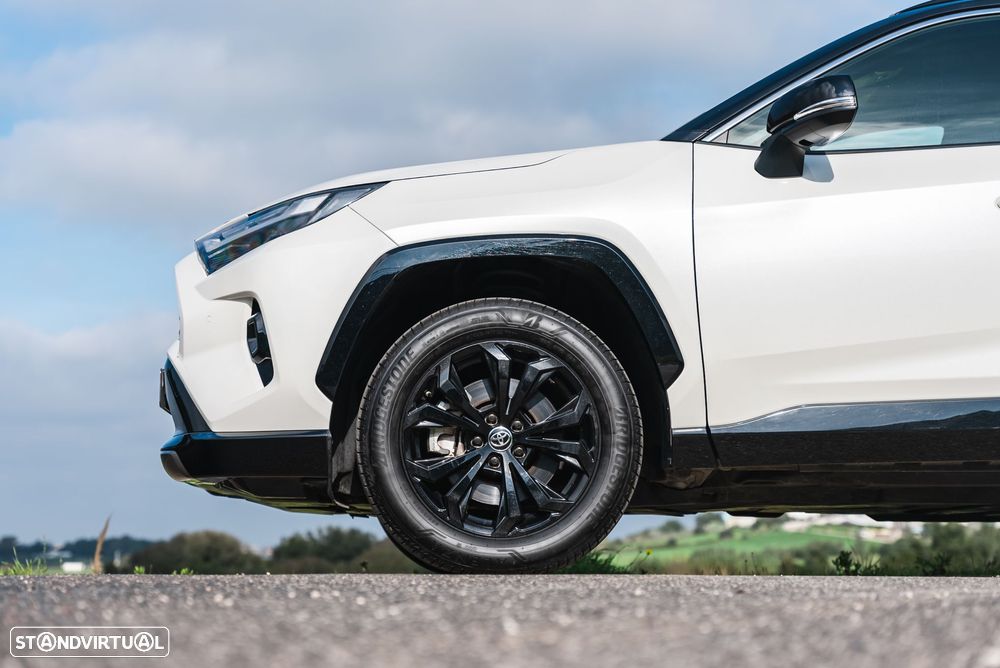 Toyota RAV4 2.5 HDF Square Collection - 27