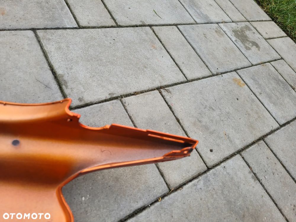 Owiewka, osłona, bok, boczek Yamaha BWS 50 Booster 50 - 15