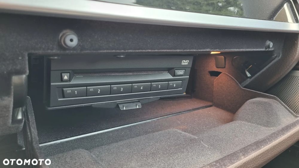 BMW Seria 5 518d Luxury Line - 17
