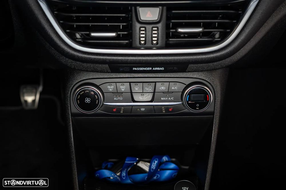 Ford Fiesta 1.5 EcoBoost S&S c/ Pack Pele Exclusiva ST - 27