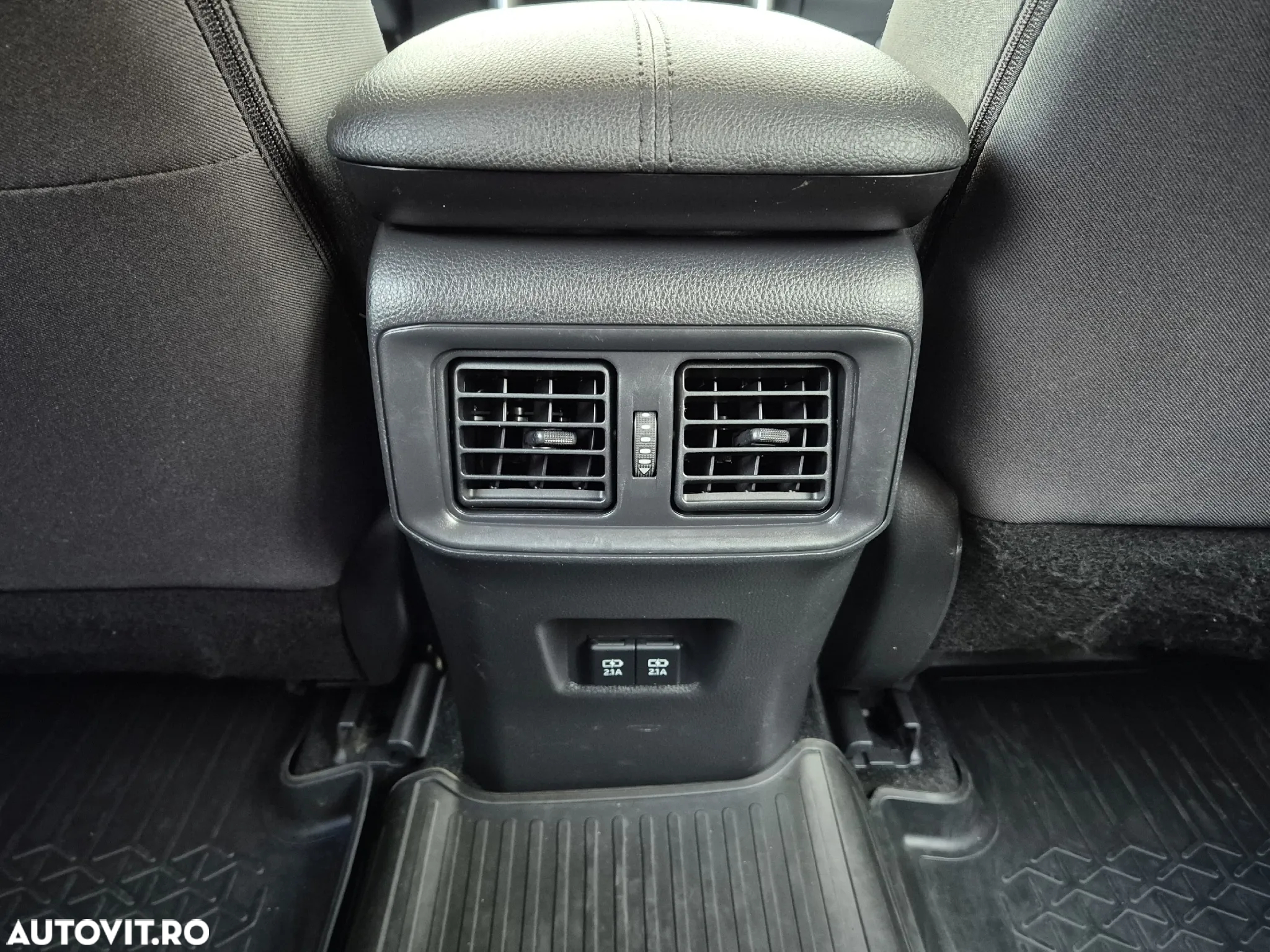 Toyota RAV4 2.5 Hybrid VVT-iE 4x4 Dynamic - 12